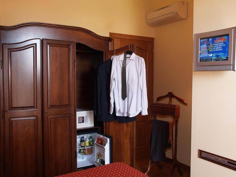 Petit Chateau Montecatini Terme Extérieur photo