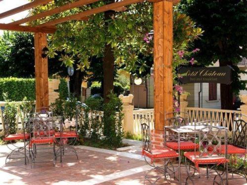Petit Chateau Montecatini Terme Extérieur photo